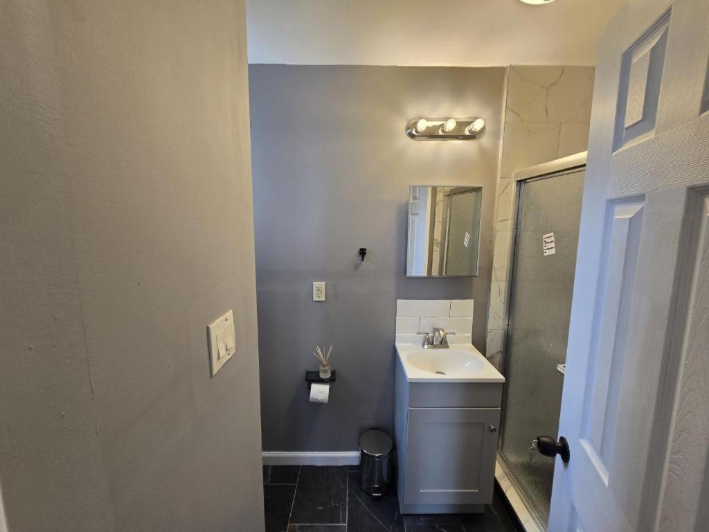 2811 Mercer Street Philadelphia Exterior photo